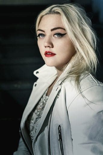 elle king topless